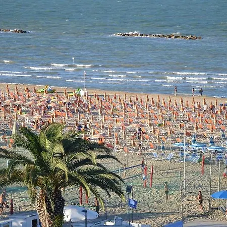 Hotel Radar Roseto Degli Abruzzi