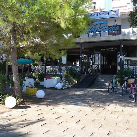 Radar Hotel 3*